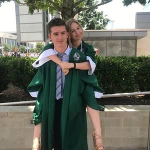 Meet your Posher, Leon